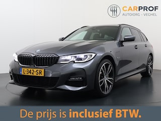BMW 3-serie Touring 330e X-Drive M pakket Leder Panoramadak PHEV