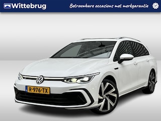 Volkswagen Golf Variant 1.5 eTSI R-Line Business+ / Pano / Navigatie / Camera / Parkeersensoren V+A / App connect / Head-up / 18''LMV