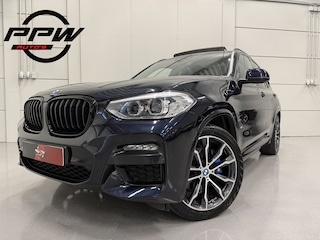 BMW X3 xDrive30e M-Sport PANO/20"/SFEER/CARPLAY/CAMERA/LIVE-COCKPIT/EL.A.KLEP/SHADOW-LINE/DONKERE-HEMEL/CARBONSCHWARZ/VOLLEDIG BMW DEALER HISTORIE