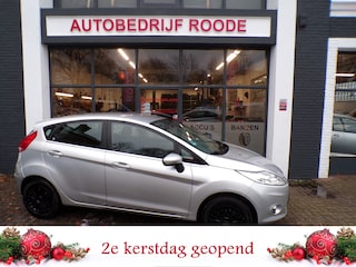 Ford Fiesta 1.4 5-Drs Automaat Ghia GOED ONDERHOUDEN! **2e KERSTDAG OPEN**