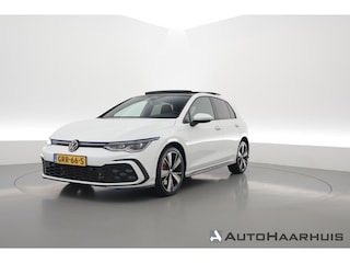 Volkswagen Golf 1.4 eHybrid GTE | Pano | IQ. Light | Keyless | 18'' | Mistlampen | Navi | CarPlay | Adapt. Cruise | Camera | Dodehoekdet. |