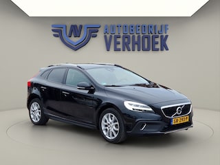 Volvo V40 1.5 T3 Luxury Panodak - Trekhaak - NL Auto