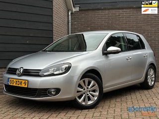 Volkswagen Golf 1.2 TSI Highline BlueMotion | Trekhaak | Xenon | Navi | PDC | Cruise | Led