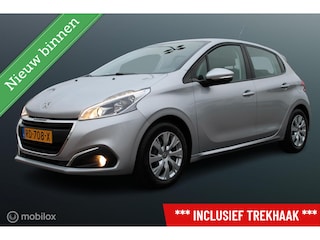 Peugeot 208 1.2 PureTech Blue Lion, Trekhaak, Pdc, Cruise, Airco, All season banden, Distributie vervangen, Navi, App connect,
