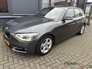 BMW 116i Sport Airco Navi prof. Bl.Tooth Xenon LMV PDC 5drs