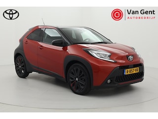 Toyota Aygo 1.0 VVT-i MT Premium | Navigatie | JBL | LED | Stoelverwarming | Adaptive Cruise | Keyless | Clima | Parkeersensoren voor/achter | Apple Carplay / Android Auto | Camera | 18 inch