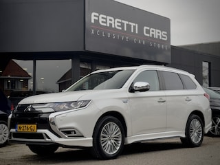 Mitsubishi Outlander 2.4 PHEV INTENSE+ PANODAK LEDER NAVI CAMERA APPLE-CARPLAY LED LMV PDC