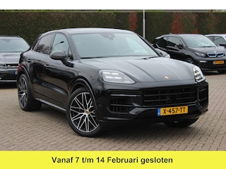 Porsche Cayenne 3.0 E-Hybrid / Panoramadak / Camera / Luchtvering / Laser LED / Sportuitlaat / 22'' / Intr.voorverwarming / Sportdesign+Chrono / Bose / Keyless / Stoel+Stuurverwarming / ACC