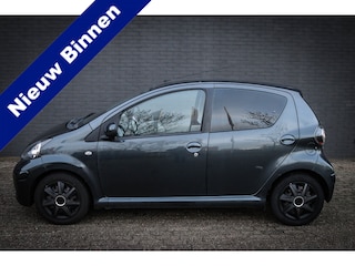 Toyota Aygo 1.0-12V Comfort Navigator Net binnen - Nu al te bezichtigen