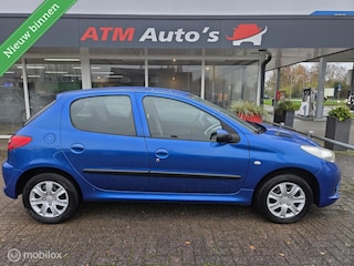 Peugeot 206 1.1 XS 5 deurs Apk KM NAP Dealer onderhouden