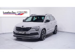Skoda Karoq 1.5 TSI ACT Sportline Business Panoramadak Apple Carplay Camera NAP Stoel- en voorruitverwarming Canton Soundsysteem Virtual Cockpit Trekhaak