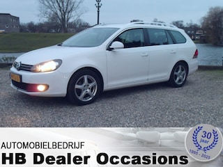 Volkswagen Golf Variant 1.6 TDI Highline BlueMotion - Airco - Navigatie Tweede kerstdag open van 10:00- tot 15:00 uur