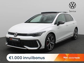 Volkswagen Golf 1.5 eHybrid GTE 272PK Pano-Schuifdak, Black Style, Head-Up Display, Matrix-LED Verlichting, Keyless, Side Assist, Achteruitrijcamera