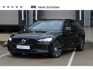 Volvo V60 2.0 T6 Plug-in hybrid AWD Plus Dark Rondomzicht Camera| Semi Electrische trekhaak| Electronic Climate Control | Adaptieve Cruise Control | Parkeersensoren | Rijstrooksensor Met Correctie | Navigatiesysteem | Verwarmbare Voorstoelen | Verwarmbaar Stuurwiel | Keyless Entry |