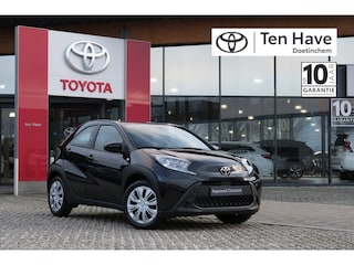 Toyota Aygo 1.0 VVT-i 72PK MT Play | Apple Carplay & Android Auto | 17” stal