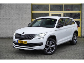 Skoda Kodiaq 1.5 TSI 150PK! Sportline Business BJ2020 Lmv 19" | Led V+A | Pdc | Navi | Keyless entry | Elek.trekhaak/achterklep | Achteruitrijcamera | App-Connect | Dashboard verlichting | Virtual cockpit | Canton Audio | Sportstoelen | Sportline stuurwiel