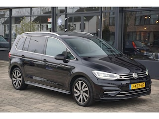 Volkswagen Touran 1.4 TSI | R-line | PANO | Trekhaak