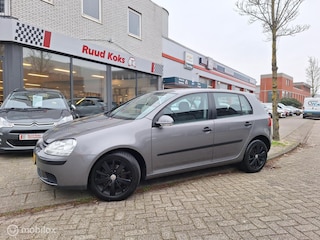 Volkswagen Golf 1.4 TRENDLINE / Airco / Cruise Control /