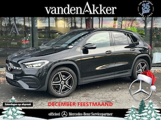Mercedes-Benz GLA 250e AMG // Memory Stoelen // Distronic // Panoramadak // Rij Assistentiepakket // MultiBeam LED // Carplay // Nightpakket