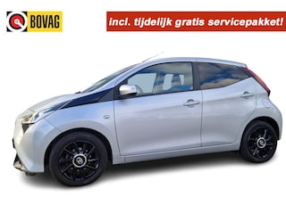 Toyota Aygo 1.0 VVT-I X-PLAY Sport Camera Airco PDC  Cruise Ctrl. LM 16Zwart