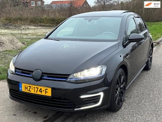 Volkswagen Golf 1.4 TSI GTE 5-Drs Aut. ECC Audio/Navi LMV 18" LED Pano Multimedia PDC Cruise Sportstoelen Dealeronderhoud Nw Apk!