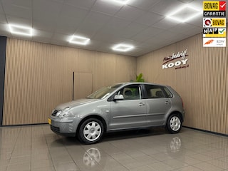 Volkswagen Polo 1.4-16V Athene * Automaat / 85.928 km + NAP / Airco / 5 Deurs *