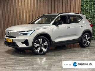 Volvo XC40 Recharge Plus 70 kWh All Season Banden | Adaptieve Cruise Control | Stoel en Stuurwielverwarming | Parkeercamera | Pilot Assist | BLIS Dode Hoek Detectie | 19 Inch | Zitting verlenging voorstoelen | Warmtepomp | Keyless Drive | Parkeersensoren voor+achter | Elektrisch bedienbare achterklep | DAB Radio | Apple Carplay/Android Auto | Alarm Klasse III | Draadloos telefoon opladen | Volvo On Call met mobiele App functie | Silver Dawn Metallic |