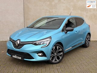 Renault Clio 1.3 TCe Intens 17'' LED Leder CarPlay Camera Keyless
