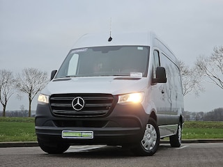 Mercedes-Benz Sprinter 315 L2H2 RWD Mbux