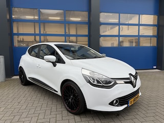 Renault Clio 1.2 16V 73pK Airco/ Navigatie/ Stoelverwarming