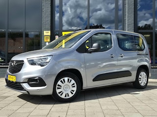 Opel Combo 5 Zits | Trekhaak | Parkeer Camera | Park. Sens. | Navigatie | Climate Control | Android Auto en Apple Carplay