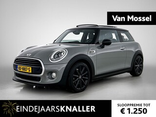 Mini Cooper 1.5 Marylebone | Panorama dak | Climate control | Bluetooth | Leder | Parkeer sensoren | 2-Tone | LMV | Harman Kardon | Keyless entry