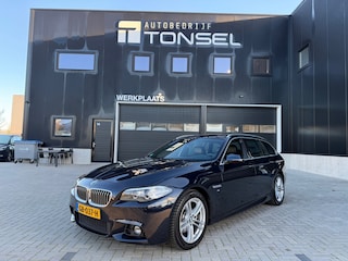 BMW 5-serie Touring 520i High Executive M Sport / Leer / Elektrische Stoelen / Navi / LED