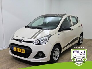 Hyundai i10 Occasion 1.0i i-Motion | Creme | Tweedehands Hyundai I10 | Airco | Carplay radio