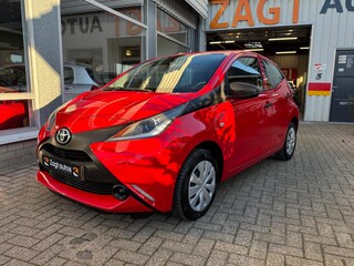 Toyota Aygo 1.0 VVT-i x-fun