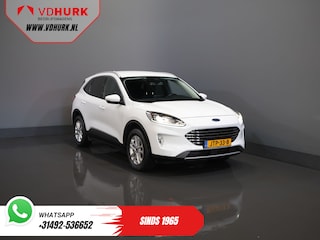 Ford Kuga 2.5 PHEV 225 pk Titanium Navi/ Carplay/ Stoelverw./ Stuurverw./ Camera/ PDC/ Climate
