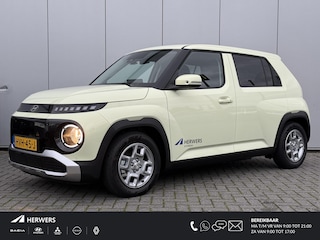 Hyundai Inster Pulse 49 kWh / Dynamische Navigatie / Achteruitrijcamera / Parkeersensoren Voor + Achter / Leder Stuurwiel /
