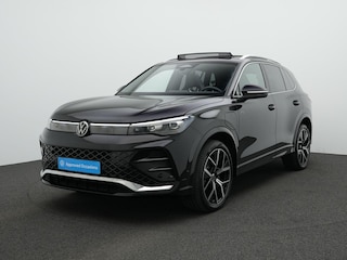 Volkswagen Tiguan 1.5 eHybrid 204 pk DSG R-Line Edition | Panoramadak | Adaptief onderstel | Achteruitrijcamera | Stuur-/stoelverwarming