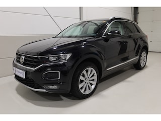 Volkswagen T-Roc 1.5 TSI Sport I merkdealer onderhouden I eerste eigenaar I groot NAVI I Carplay