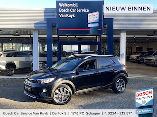 Kia Stonic 1.0 T-GDi Sports Edition / NL-Auto / 1e-Eigenaar / Cruise-Control / Apple-Carplay & Android-Auto / Navi / DAB Radio-Bluetooth / PDC & Camera-Achter / 17'' LMV / All-Season / ENZ.