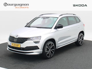 Skoda Karoq 1.5 TSi 150 Pk Automaat Sportline Business | Trekhaak | Canton Audio | Camera | Adaptive Cruise | Zwarte Hemel | 19 Inch | 43.935 Km!!