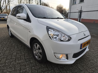 Mitsubishi Space Star 1.2 Instyle, Automaat, Navigatie, Achteruitrijcamera