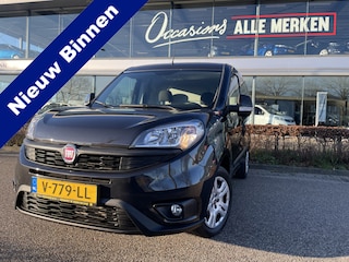 Fiat Doblò 1.6 MJ L1H1 SX Airco - Bluetooth - Parkeersensoren achter - Radio - Tussenschot volledig - Zijschuifdeur rechts - Stuur multifunctioneel - Mistlampen voor - Elektrische ramen voor