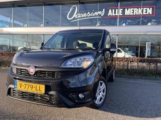 Fiat Doblò 1.6 MJ L1H1 SX Airco - Bluetooth - Parkeersensoren achter - Radio - Tussenschot volledig - Zijschuifdeur rechts - Stuur multifunctioneel - Mistlampen voor - Elektrische ramen voor