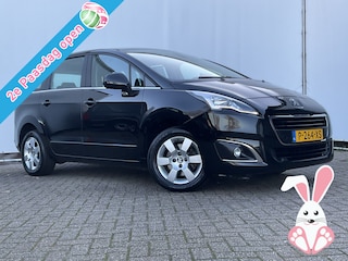 Peugeot 5008 7-Pers 1.2 PureTech Style 7p. Trekhaak Navi/Cam Cruise Stoelverwarming