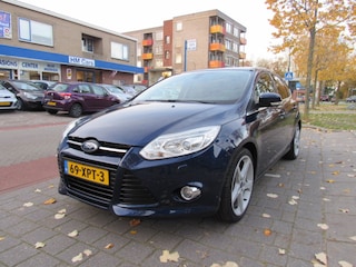 Ford Focus 1.0 EcoBoost 100pk 5-deurs Hatchb Titanium
