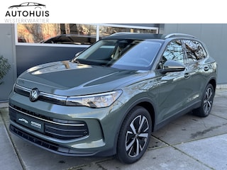 Volkswagen Tiguan 1.5 204pk eHybrid Life Edition Camera Trekhaak IQ light Winterpakket