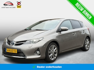 Toyota Auris 1.8 Hybrid Lease Pro Trekhaak Afneembaar / Panoramadak / Stoelverwarming /