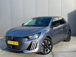 Peugeot 208 Hybrid 100 e-DCS6 Allure / Camera / Navigatie