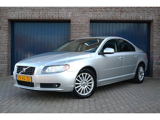Volvo S80 2.5 T Momentum | Trekhaak | Leder | NL-Auto | Stoelverwarming